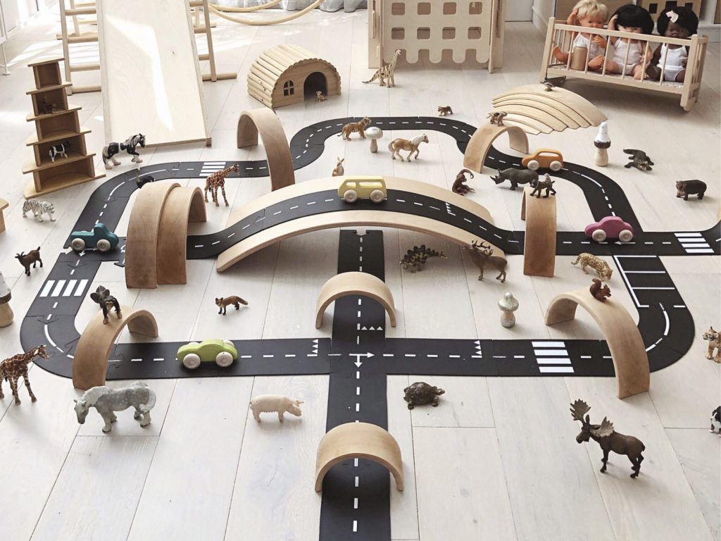invitation to play met Waytoplay King of the road
