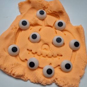 Kiddi Glow in the Dark oogjes in kinetisch zand