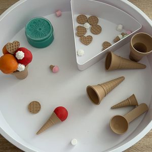 Sensorische speelbak ijsjes