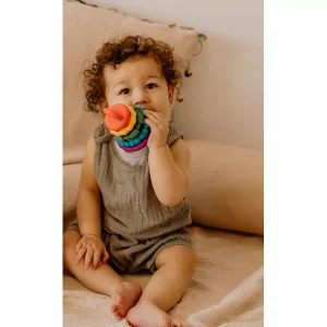 Jellystone Designs - Stapelaar bijtspeelgoed - regenboog