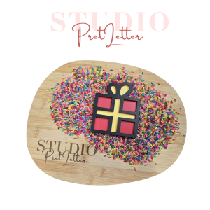 Studio Pretletter - Vulvorm cadeau rood met geel