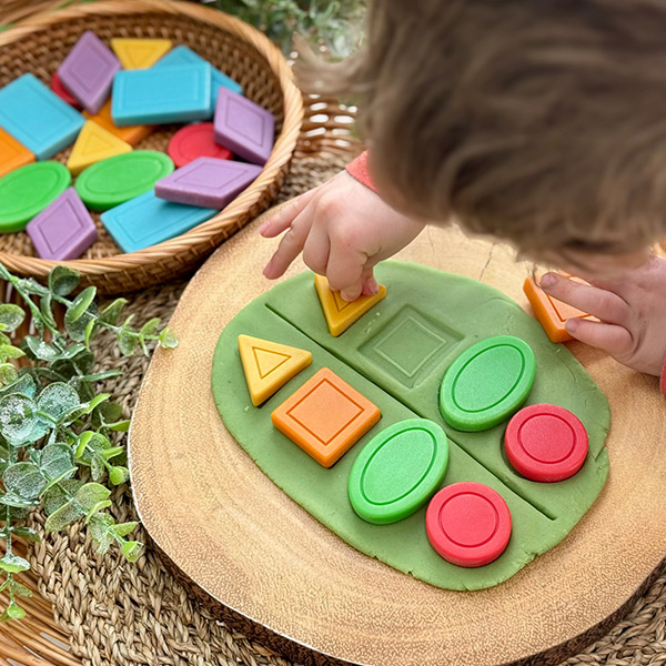 Yellow Door Speelstenen – Vormen en Kleuren 5 Yellow Door Speelstenen – Vormen en Kleuren