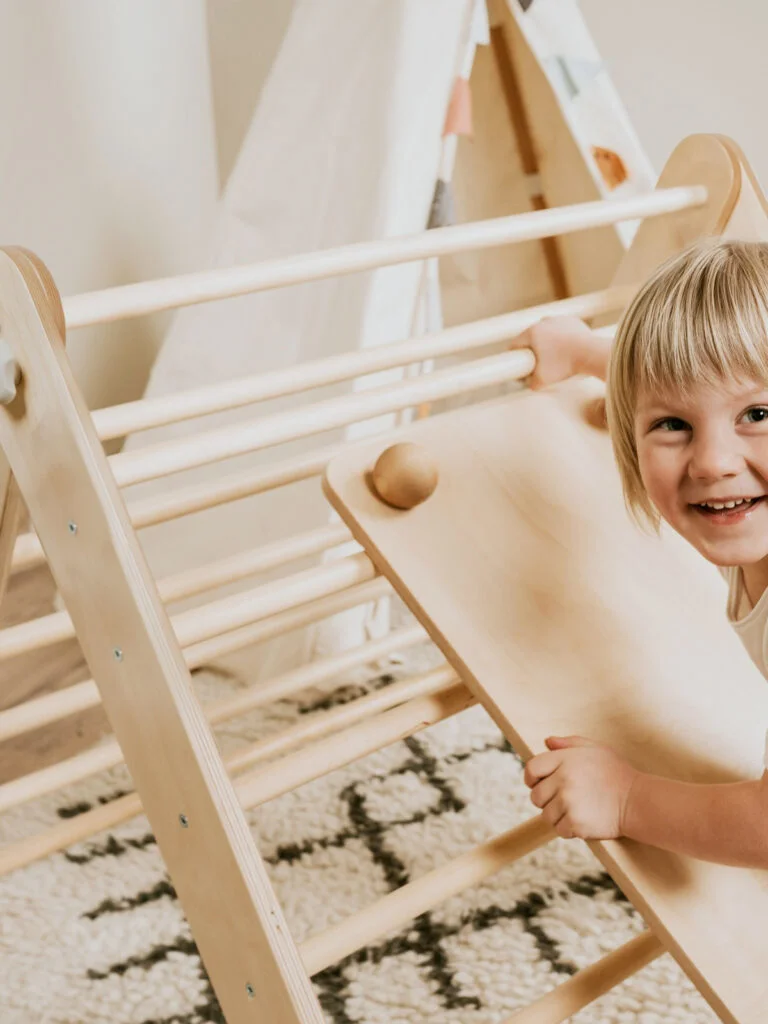 Verstelbare 2-in-1 Klimdriehoek / Klimwand 4 Verstelbare 2-in-1 Klimdriehoek